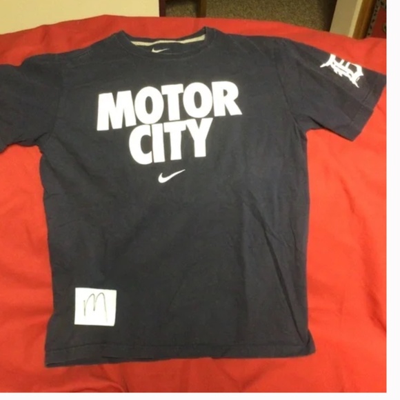 MLB DETROIT Tigers tshirt - Picture 1 of 1